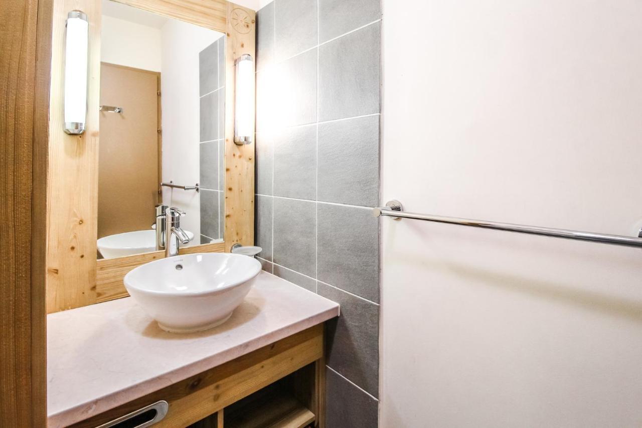 Private Penthouse 2-Bed Apartment, Ski In And Out In 5* Flaine Residence Bagian luar foto