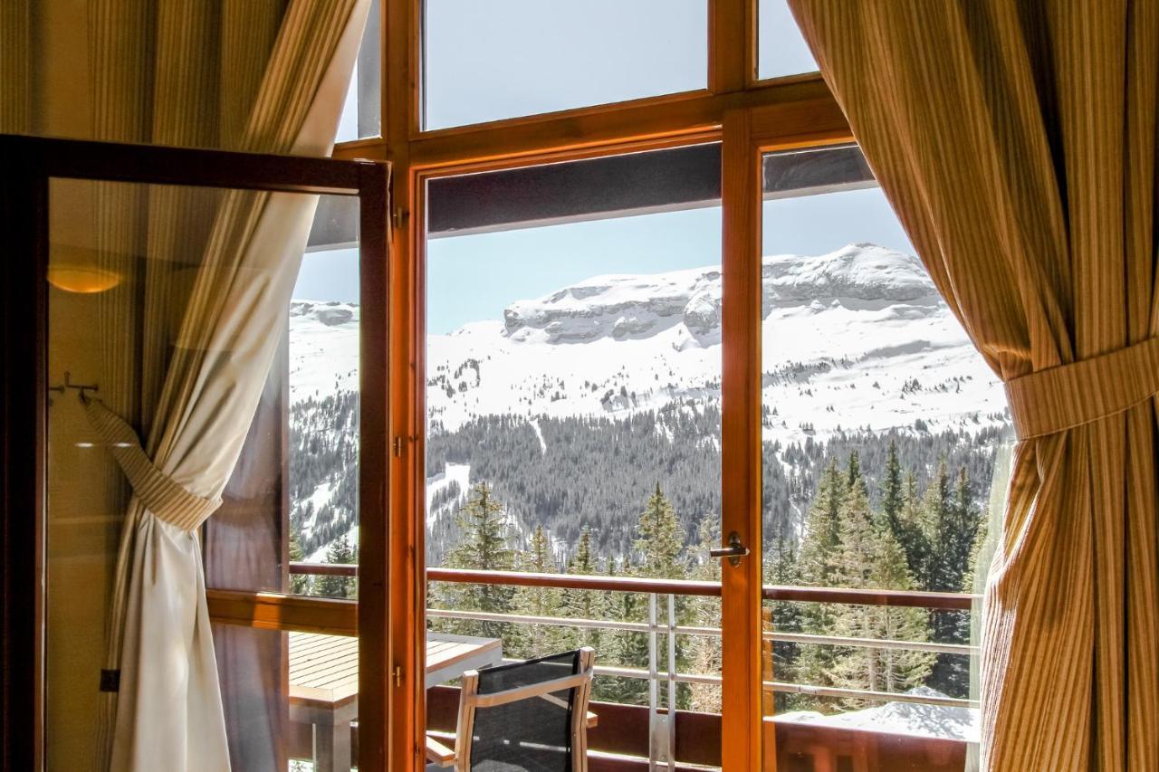 Private Penthouse 2-Bed Apartment, Ski In And Out In 5* Flaine Residence Bagian luar foto